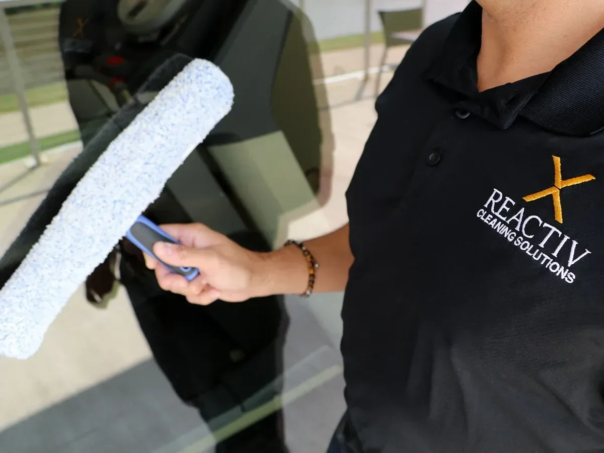 Reactiv Cleaning Solutions professional window cleaning service